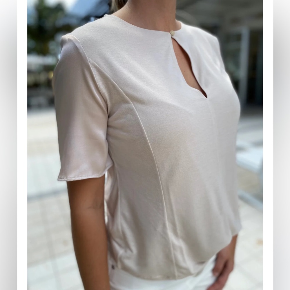 PUROTATTO Women's Blouse‎ Naturalle Champagne Short Sleeve Front Keyhole Size 40